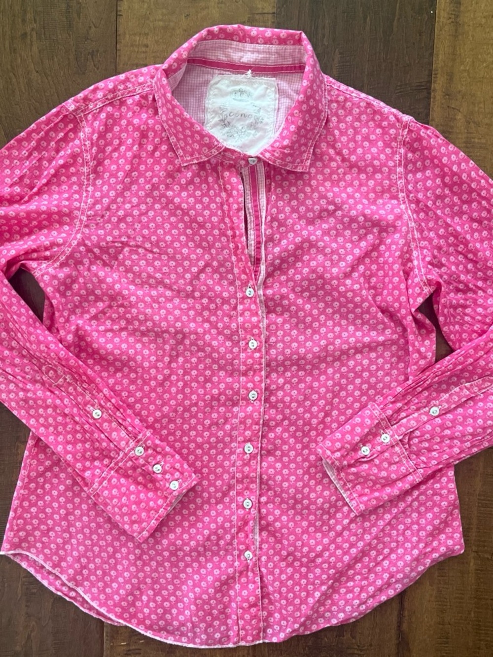 Cino hot pink magenta 100% cotton crinkle button-down floral print top Sz. L